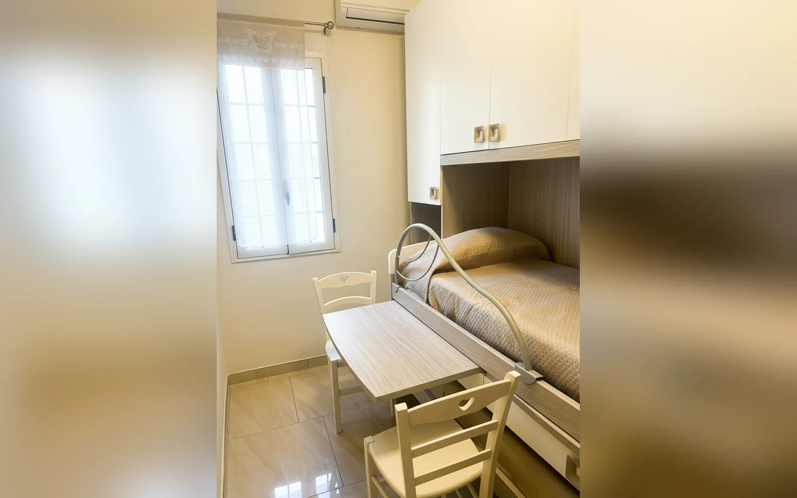 Camera con bagno privato — B&B Sofia, Licata (Sicilia) (foto 11)