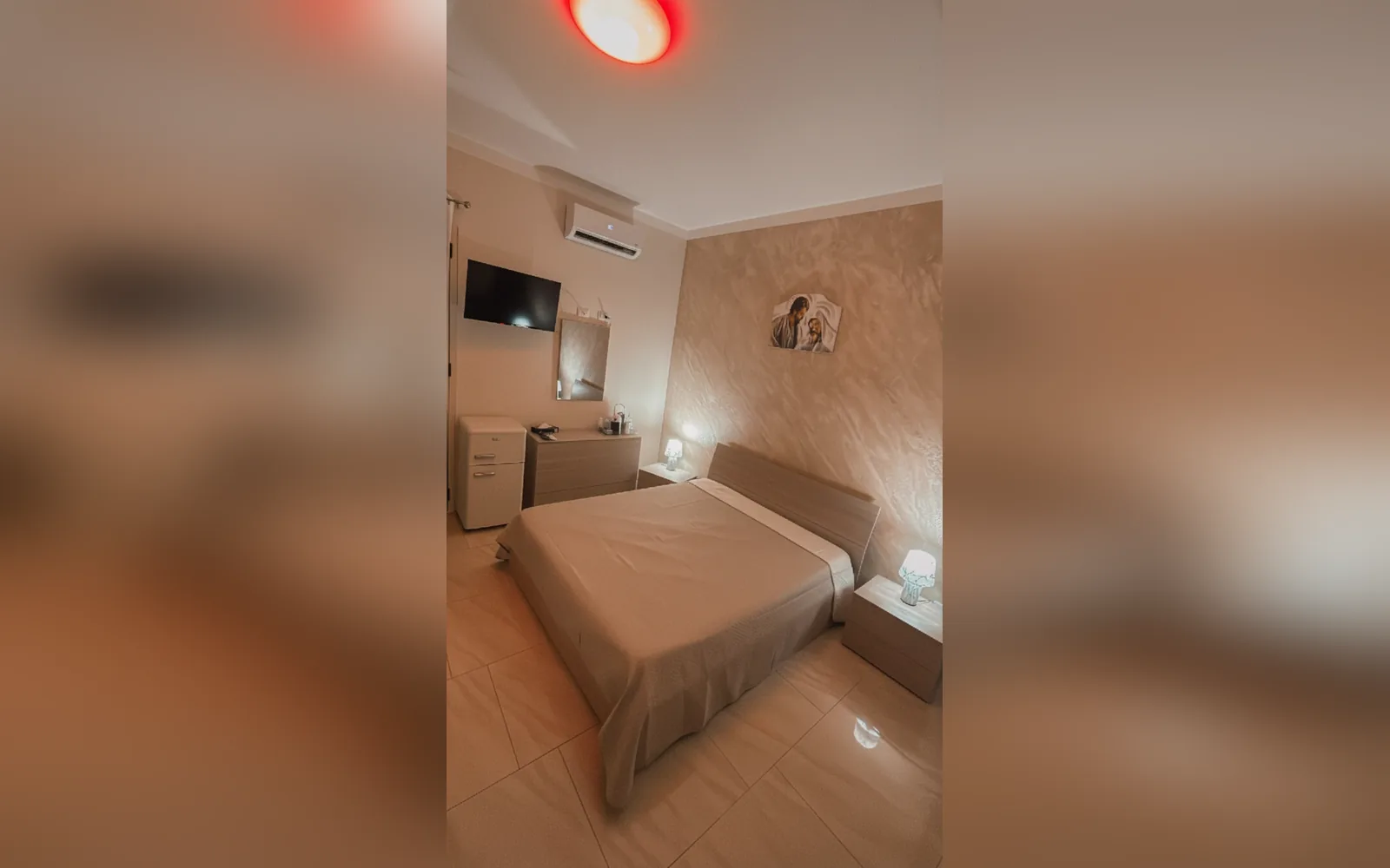 Camera con bagno privato — B&B Sofia, Licata (Sicilia) (foto 13)