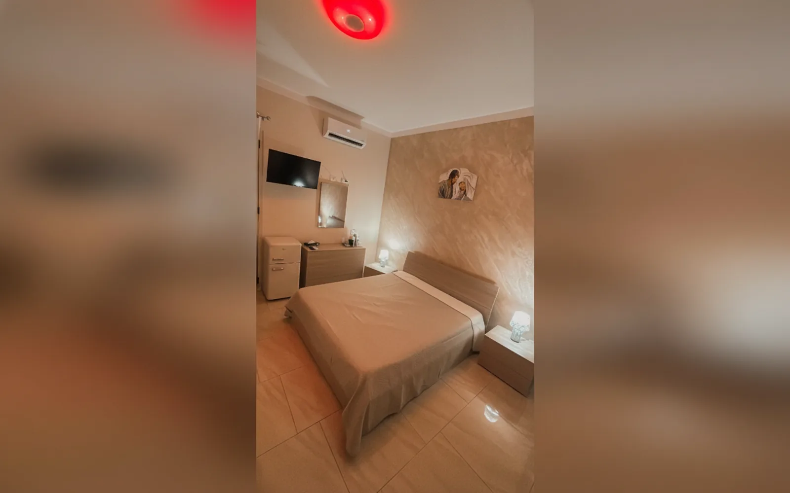Camera con bagno privato — B&B Sofia, Licata (Sicilia) (foto 23)