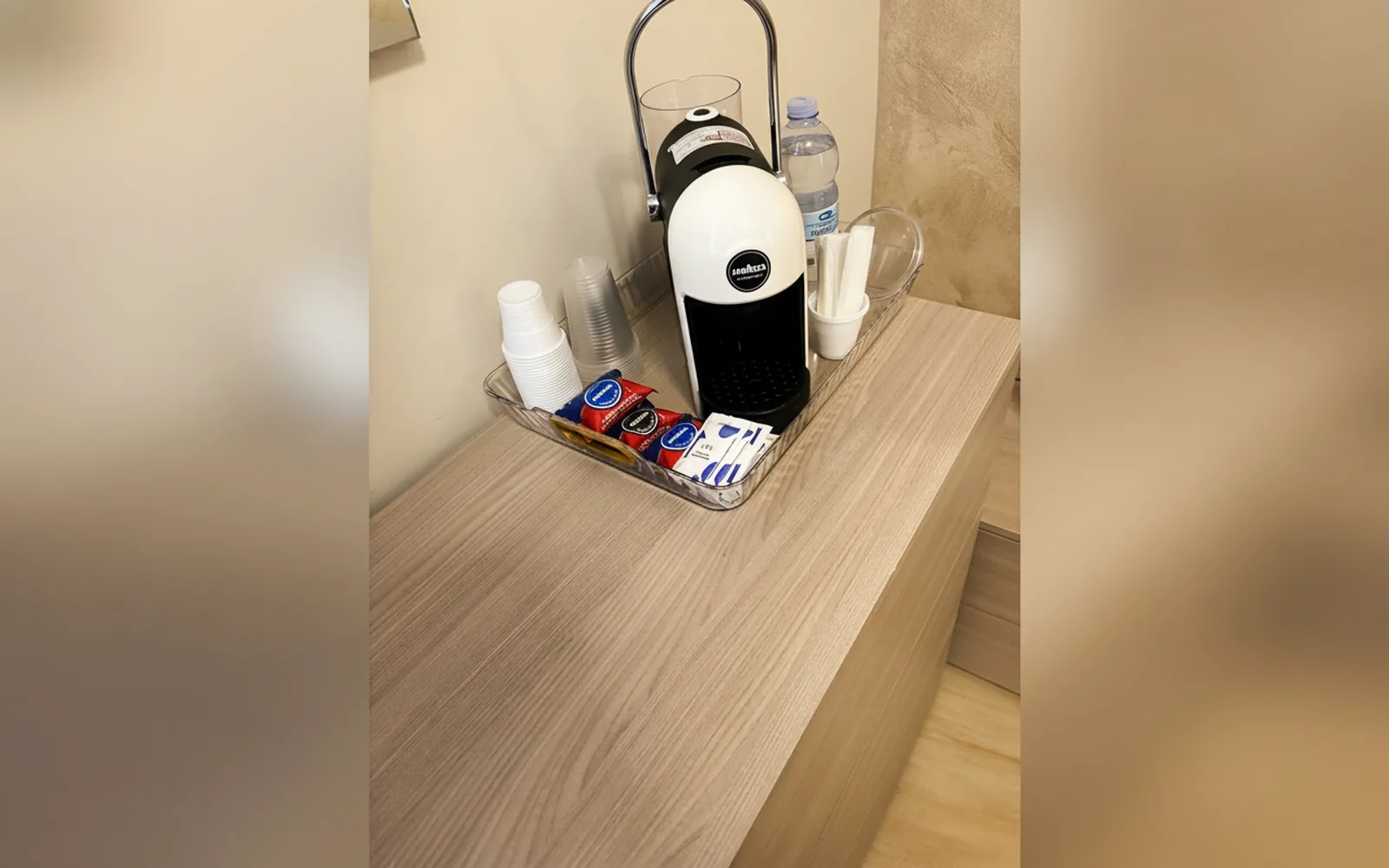 Camera con bagno privato — B&B Sofia, Licata (Sicilia) (foto 28)
